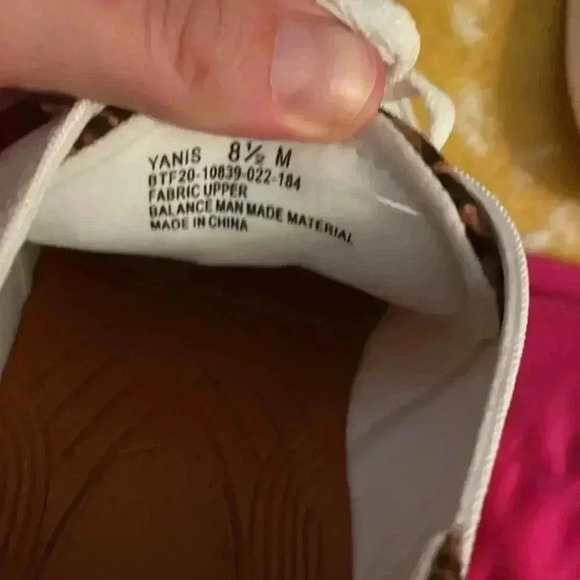 Bear traps canvas anti-microbial sneakers with leopard print detail 8.5 NWOB - Picture 7 of 9